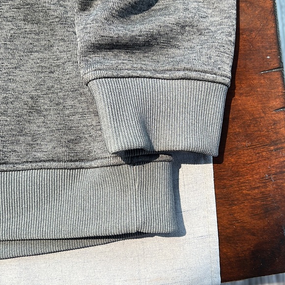 Under Armour Cold Gear quarter zip pullover. - Picture 4 of 5